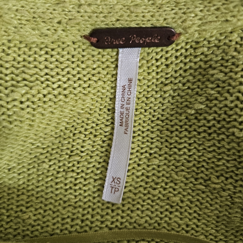 Free People Chartreuse Off-the-Shoulder Sweater slouchy grunge 💚 - Picture 9 of 11